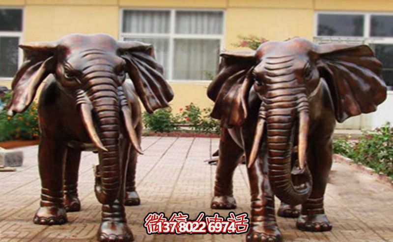 玻璃鋼仿真動(dòng)物雕塑景觀裝置