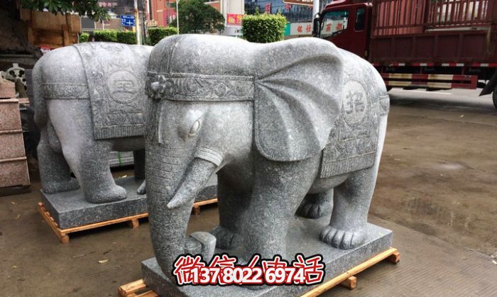 精美大理石雕塑藝術品，驚艷展現大象的宏偉氣勢