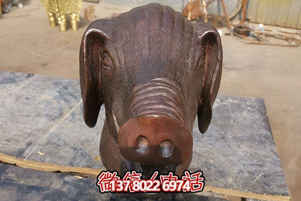 室外豬頭石雕雕塑，添加歡樂氣氛